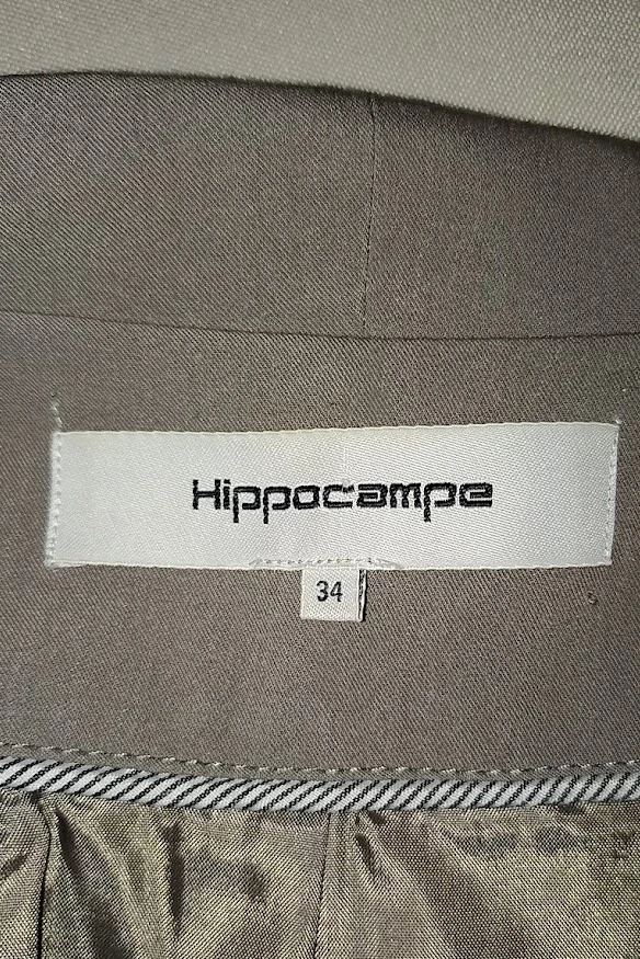 Chaqueta ceñida Hippocampe Taupe – T34 (Excelente estado) – photo 8
